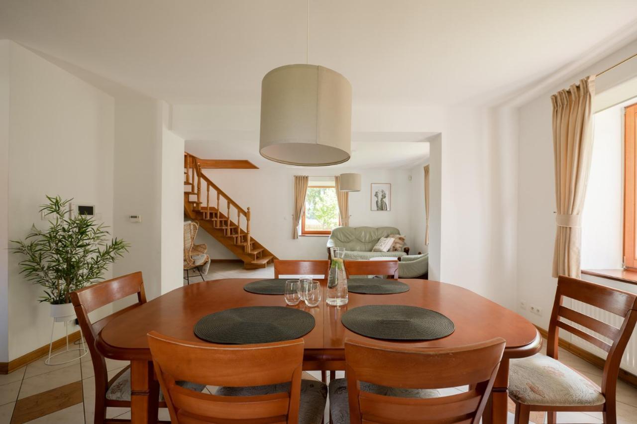 Szumi Las Events & Apartments Regimin エクステリア 写真